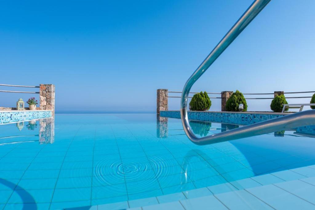 Votana Villa & Apartments コウトソウナリ エクステリア 写真