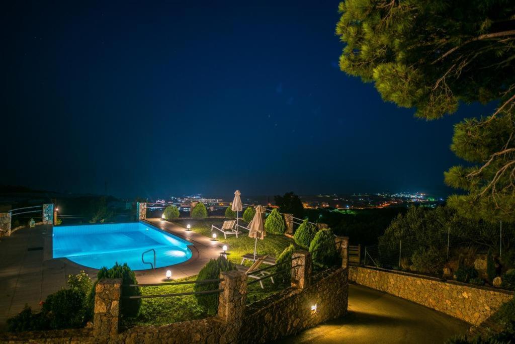 Votana Villa & Apartments コウトソウナリ エクステリア 写真